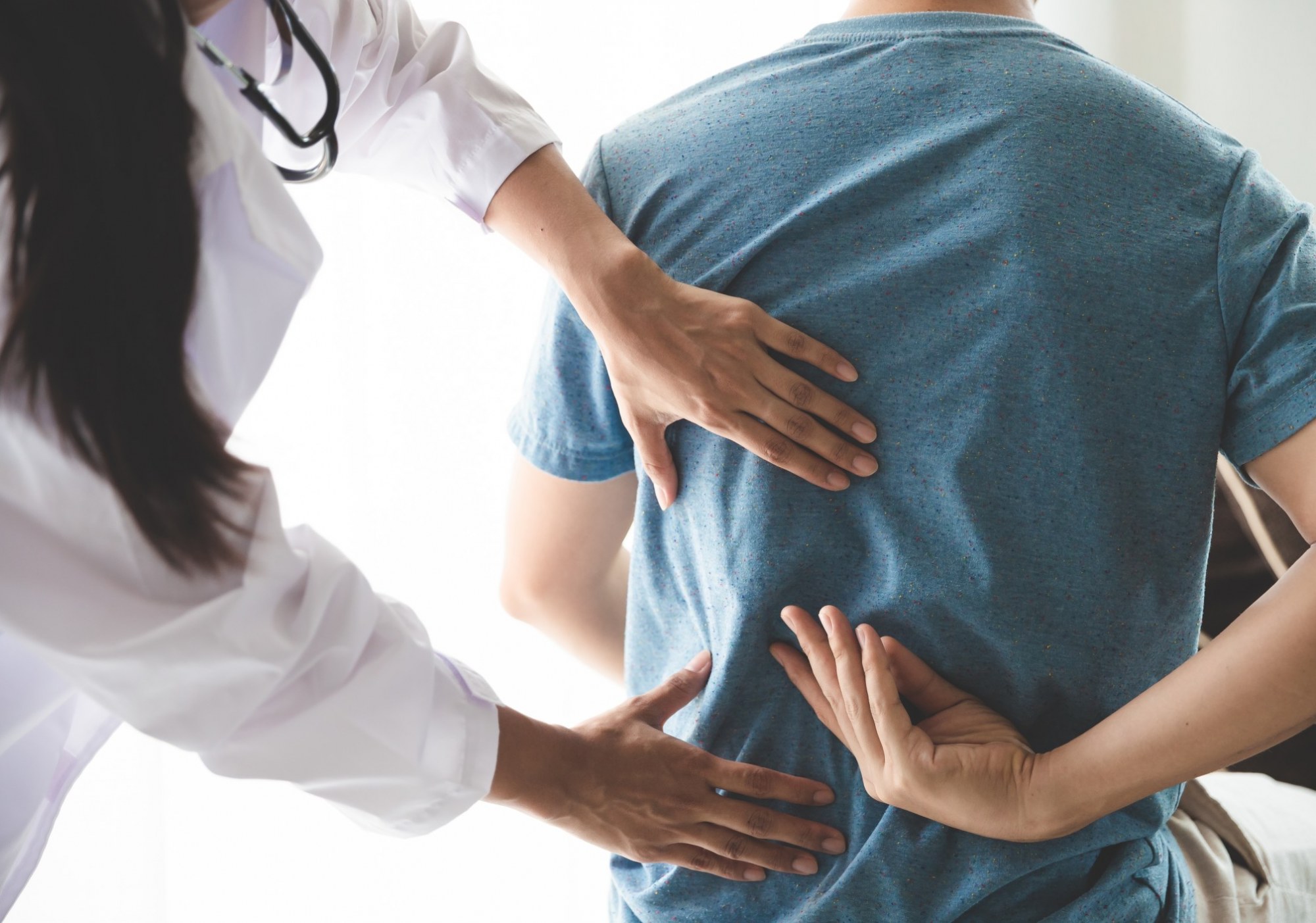 Herniated Disk Symptoms & Treatment Options Advanced Surgery Center. 